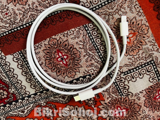 Iphone 20Watt original Adapter and Cable